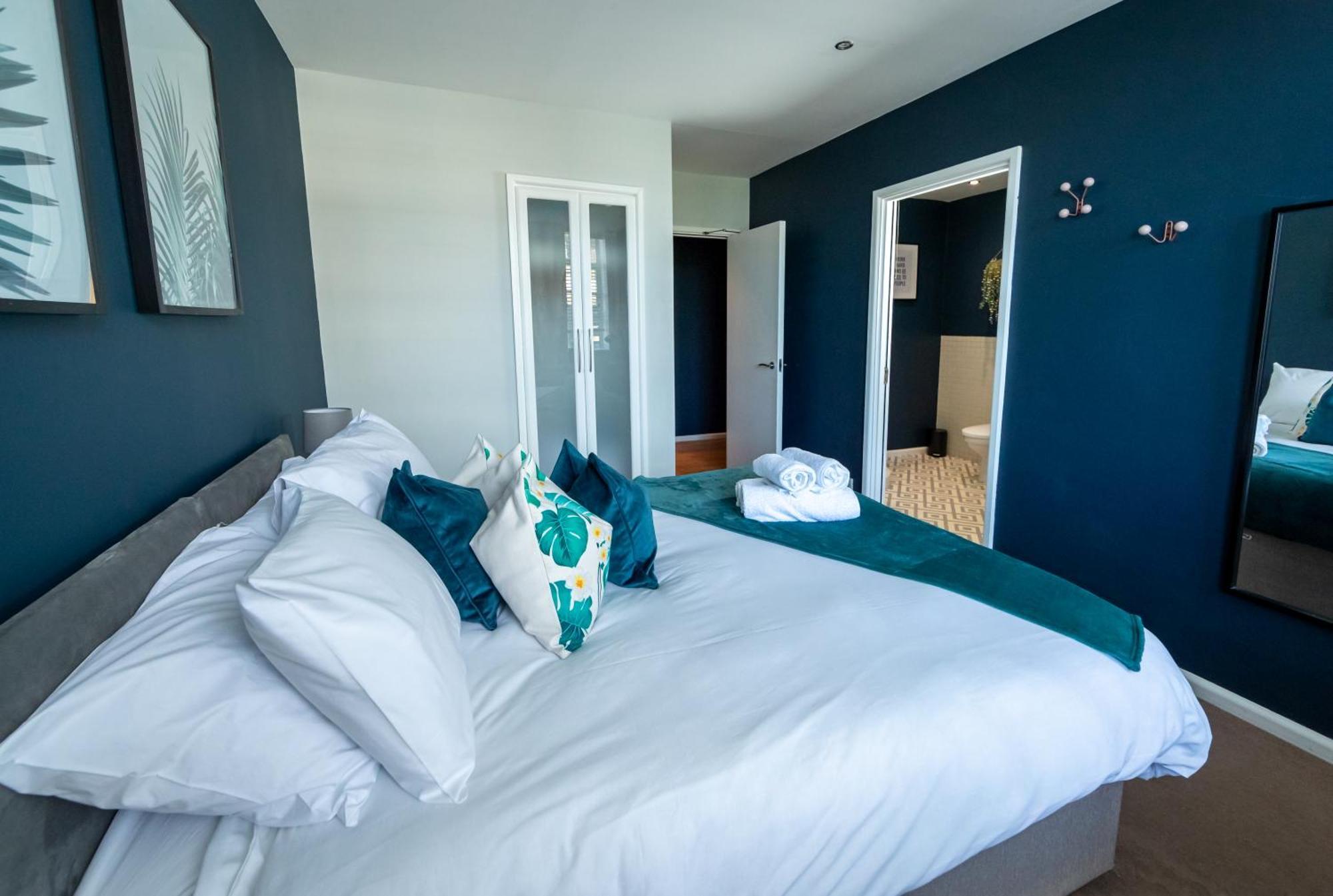 Apartment Floor In Centre Brighton